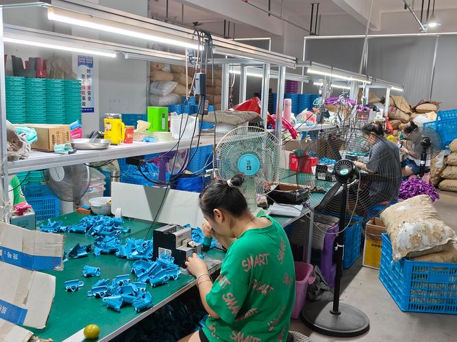 2服务响应率%13准时履约率%100定制合约交易万元< 1工厂牌级暂无牌级